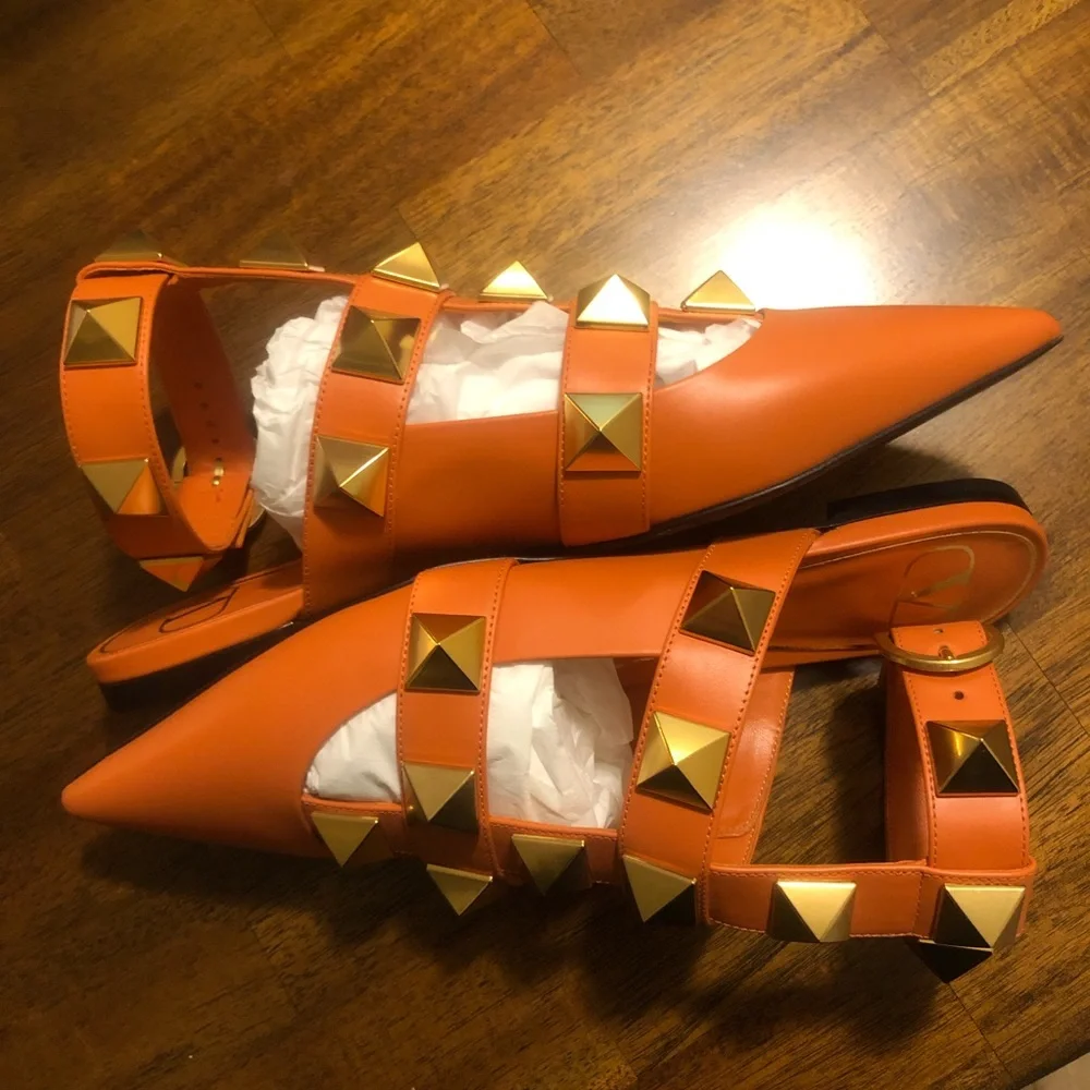 NIB $1100 VALENTINO Roman Stud Ankle-cuff Leather Ballerinas In Orange Zest 37.5